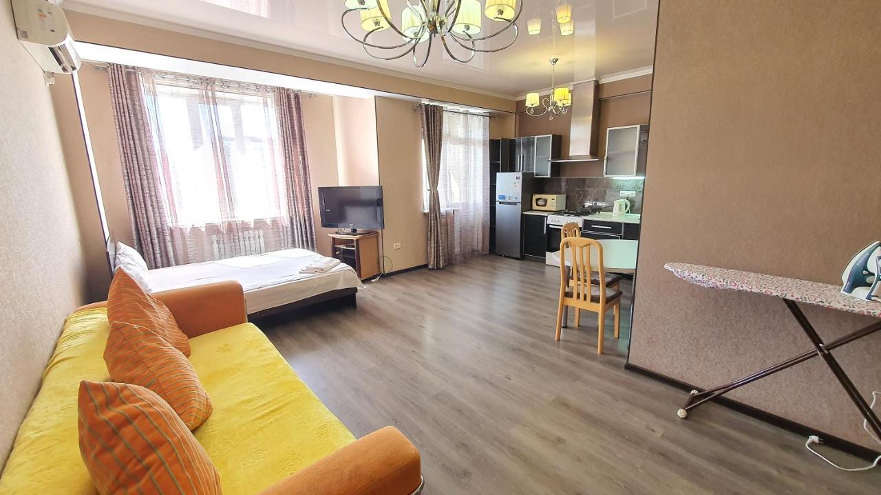 Orange Apartment With Panoramic View Biškek Exteriér fotografie